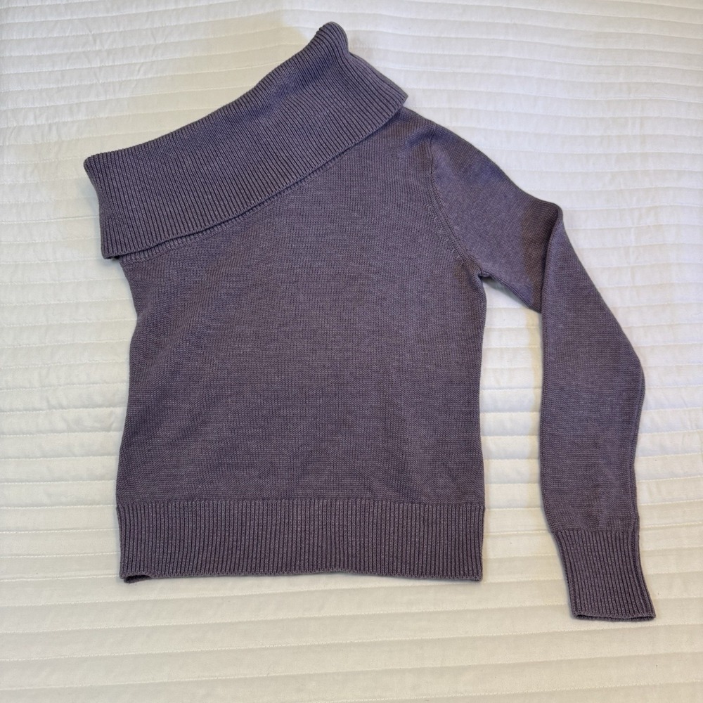 Women's Millennial Pink Cowl Neck One Shoulder Sweater Size Small‎